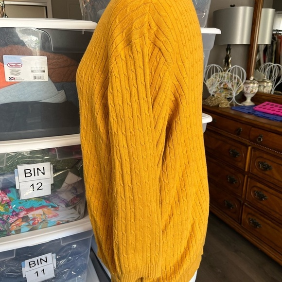 Cable Sweater - Picture 4 of 6